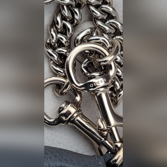 GUCCI GRAY PYTHON GREENWICH CLUTCH WITH SHOULDER STRAP - Picture 3 of 15